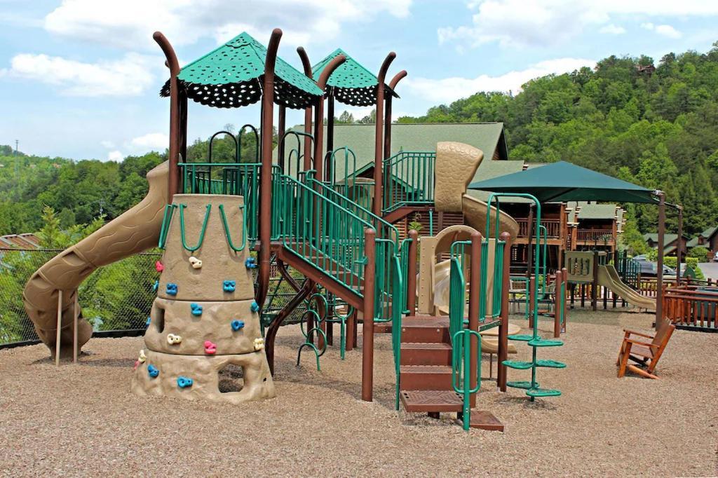 2Br Westgate Resort Sleeps 10 - Smoky Mtn Condo With Free Water Park Gatlinburg Eksteriør bilde