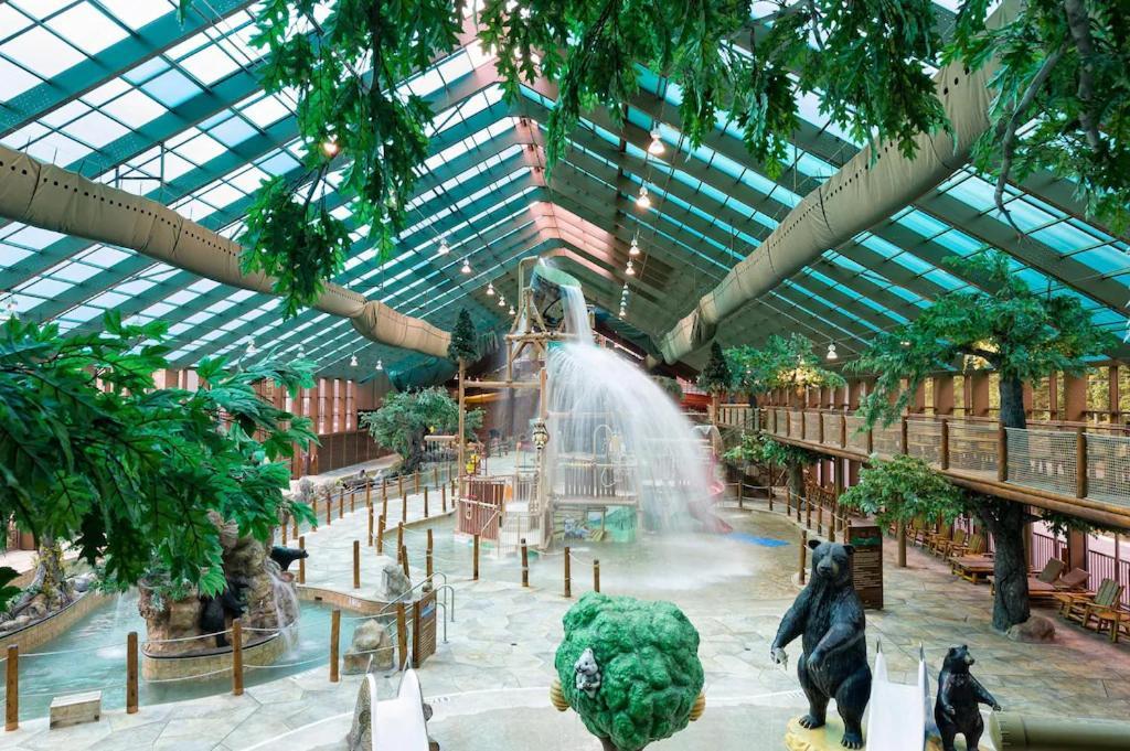 2Br Westgate Resort Sleeps 10 - Smoky Mtn Condo With Free Water Park Gatlinburg Eksteriør bilde